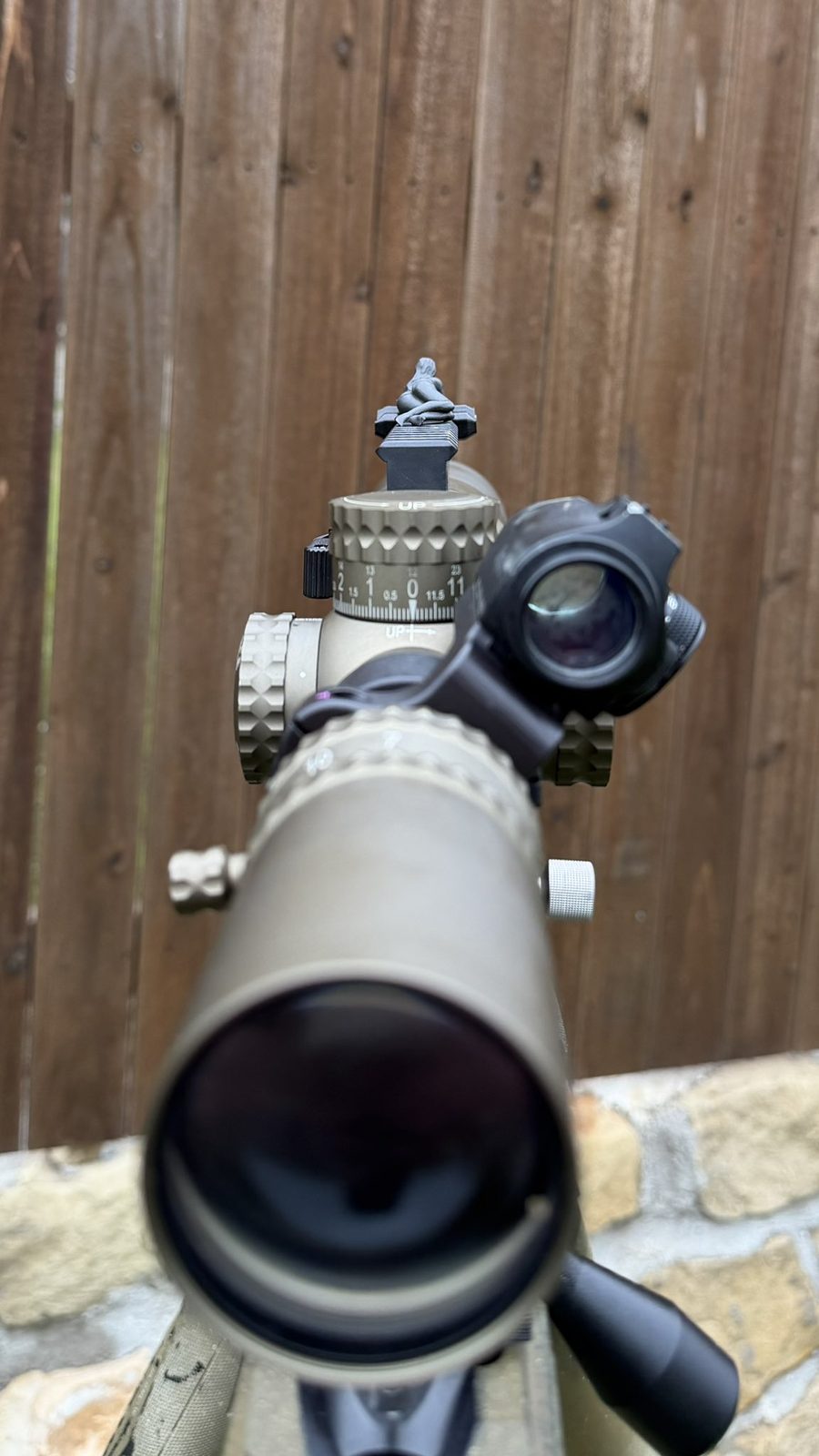 Down-the-scope view with the Spotter G figure perched on the turret